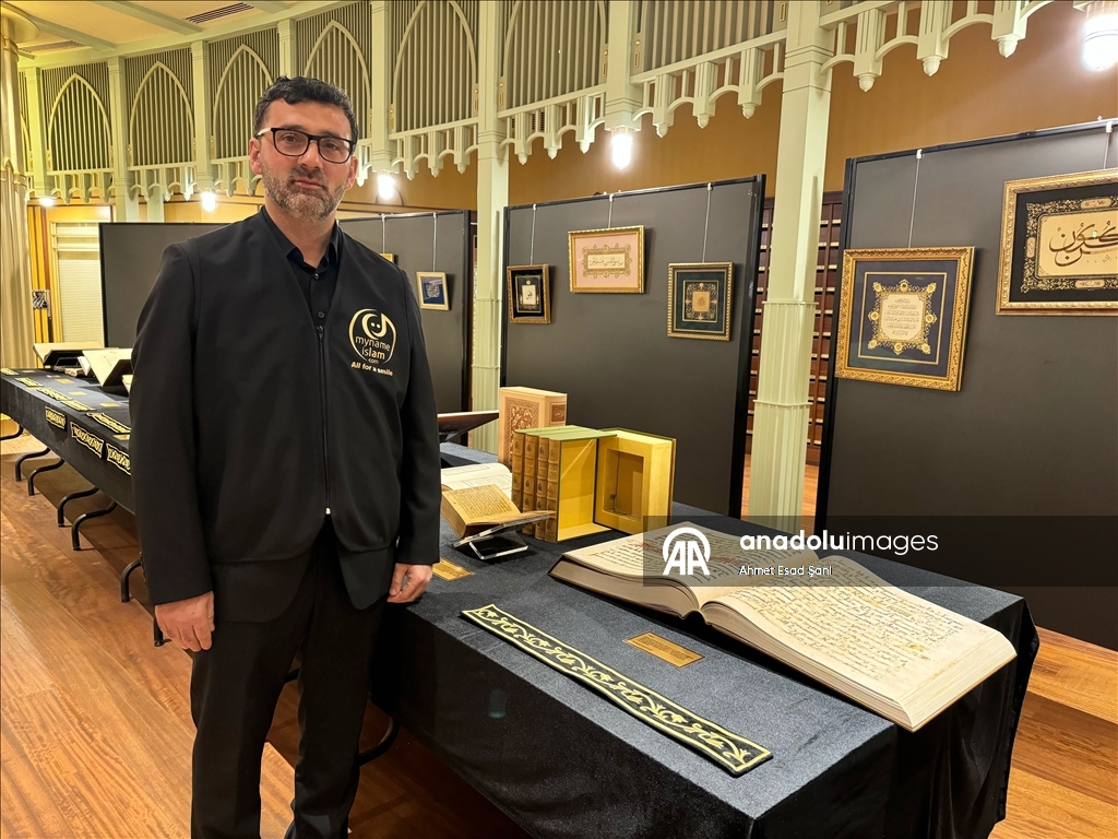 Dünyadan 114 Kur'an-ı Kerim mushafı İstanbul'da sergileniyor