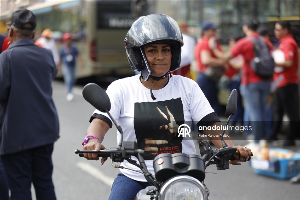 В столице Венесуэлы прошла демонстрация с требованием освободить Н. Мадуро