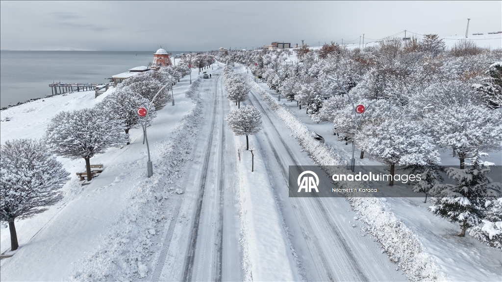 Van'da kar etkili oldu