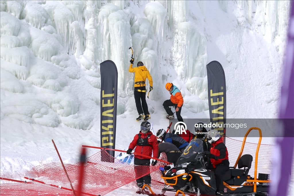 Erzurum'da düzenlenen "Mustafa Tekin Palandöken Fest" devam ediyor