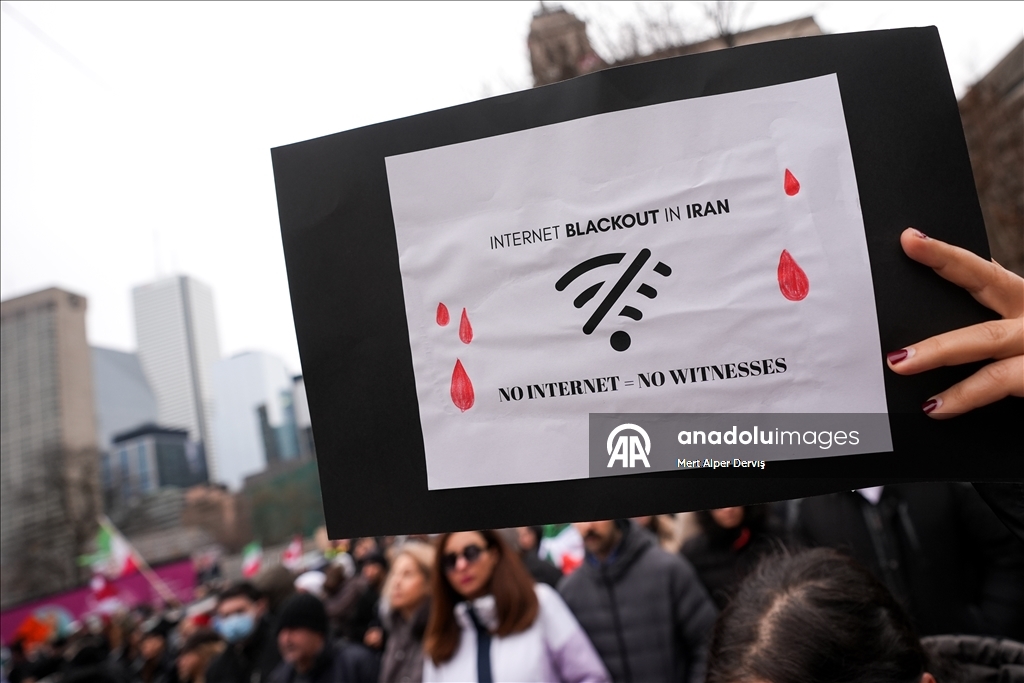 В Канаде прошла акция солидарности с протестующими в Иране