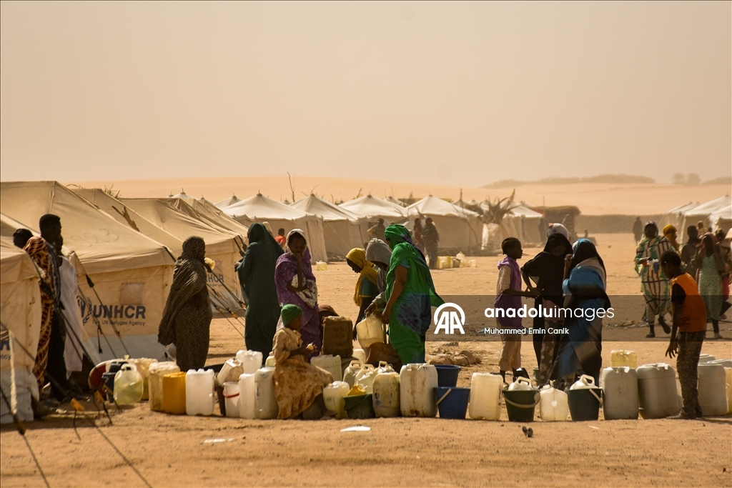 Al-Affad Refugee Camp in Sudan shelter thousands of people