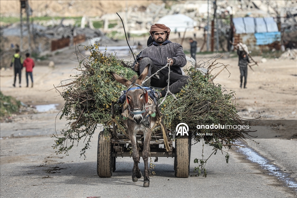 Gazze’de kış şartları Filistinlilerin yaşamını zorlaştırıyor