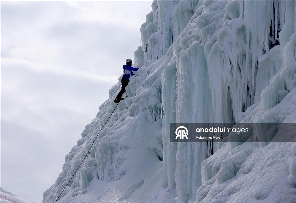 Erzurum'da düzenlenen "Mustafa Tekin Palandöken Fest" devam ediyor