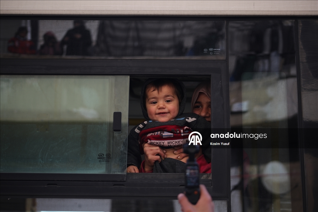 В сирийском Алеппо жизнь возвращается в нормальное русло