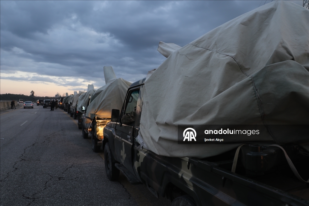 Suriye ordusu, terör örgütü YPG/SDG'nin işgalindeki Deyr Hafir hattına takviye yapıyor