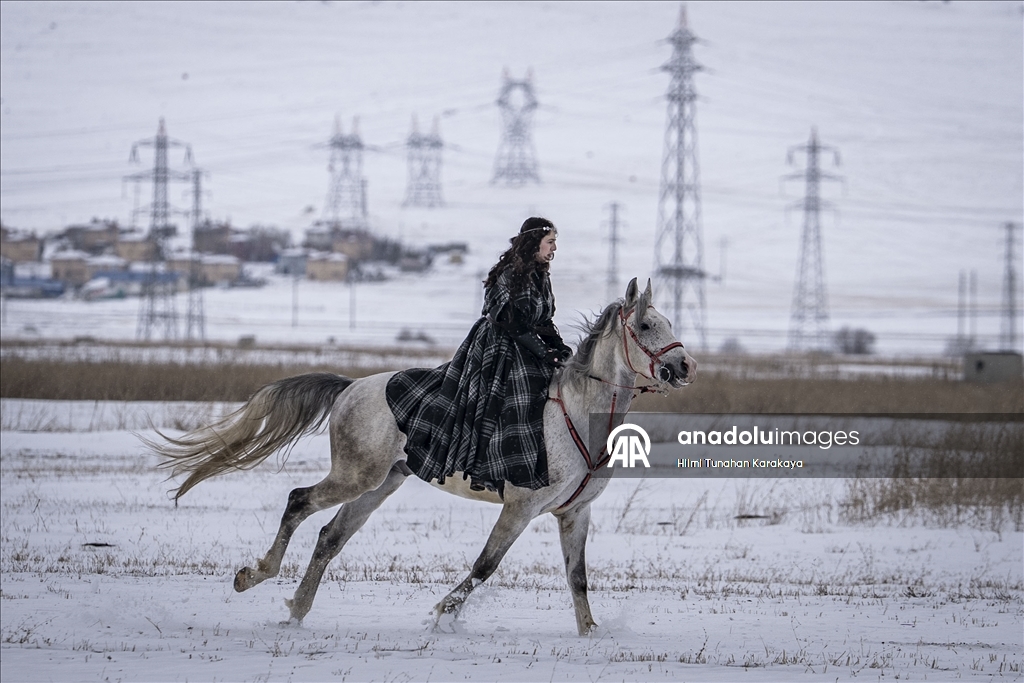 В турецком Эрзуруме популярны конные сафари
