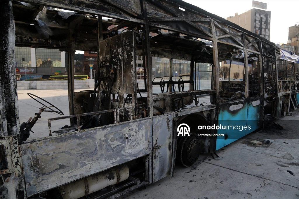 İran'da protestolar devam ediyor