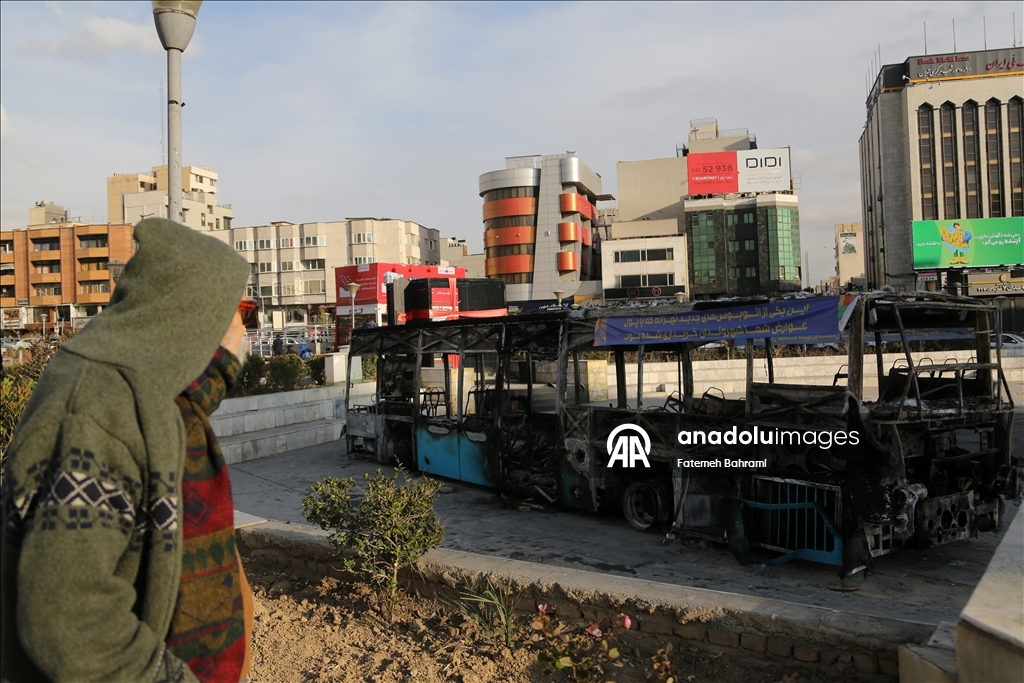 İran'da protestolar devam ediyor