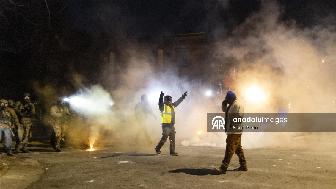 Minneapolis’te göçmenlik politikalarına karşı protestolarda gerginlik yaşandı