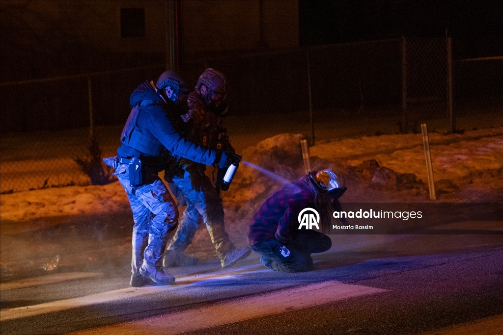 Clashes erupt in Minneapolis after Federal Agents involved in a shooting incident