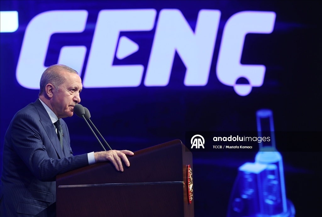 أردوغان: مؤسساتنا الإعلامية مستمرة في إيصال الحقيقة