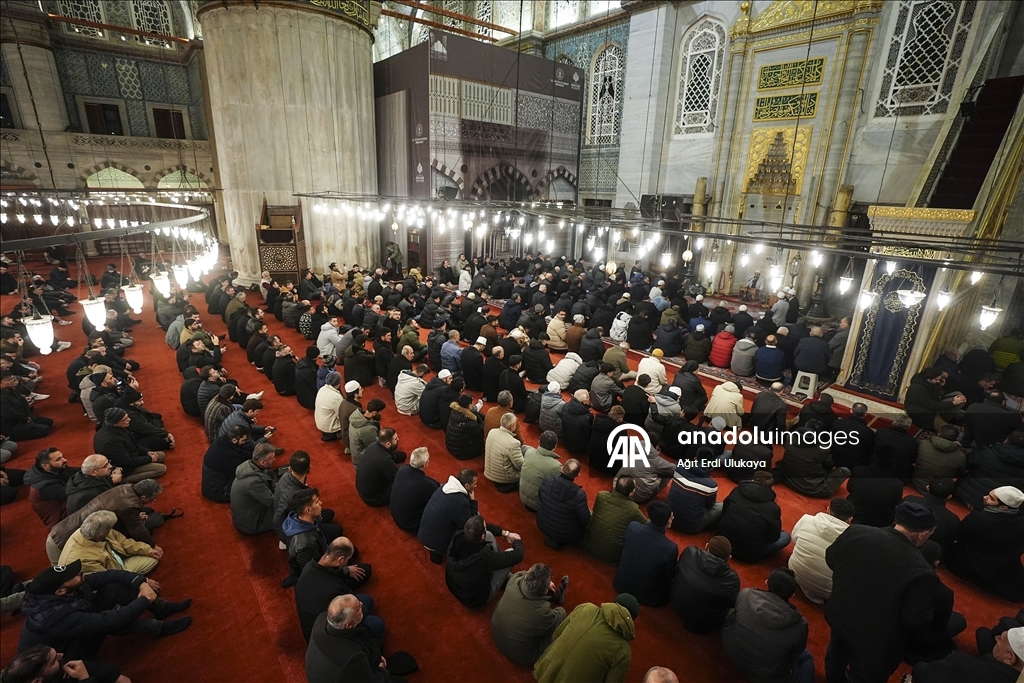 مساجد إسطنبول تحيي ليلة الإسراء والمعراج