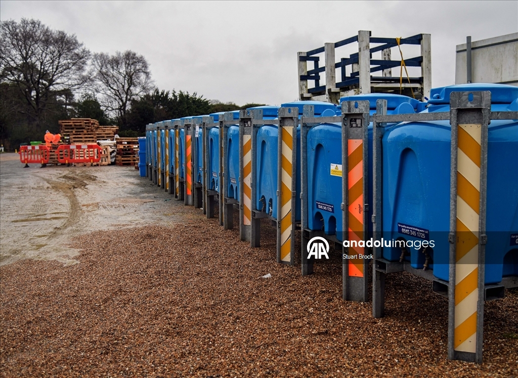 İngiltere'de su kesintisi hayatı olumsuz etkiliyor