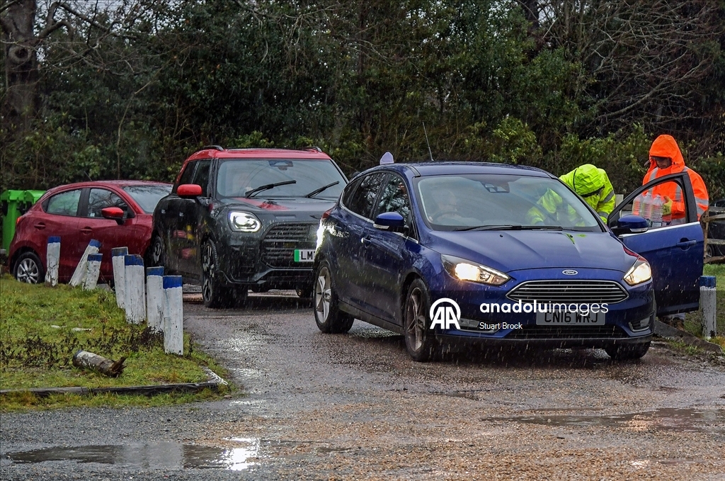 İngiltere'de su kesintisi hayatı olumsuz etkiliyor