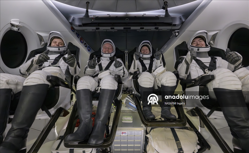 International Crew-11 returns to Earth after early departure from ISS