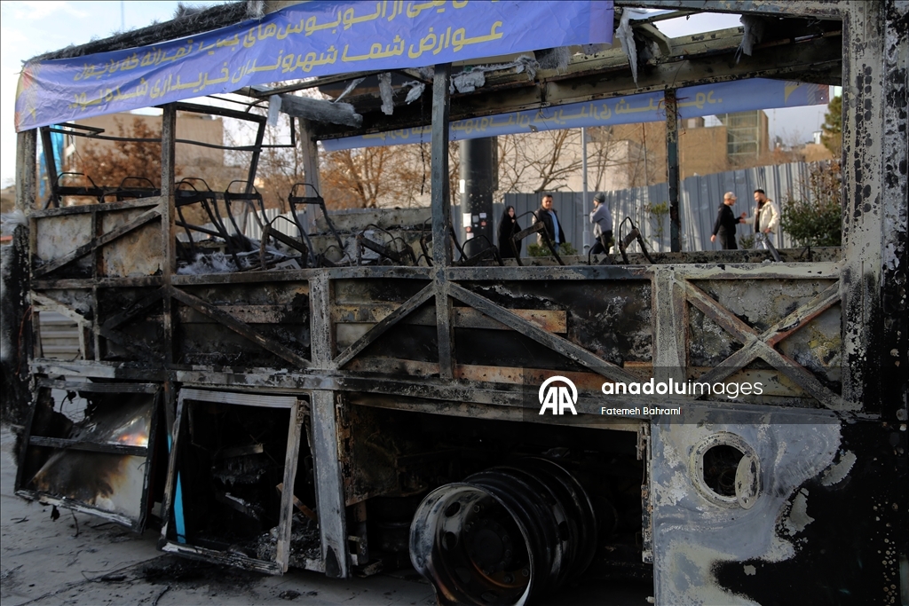 İran'da protestolar devam ediyor
