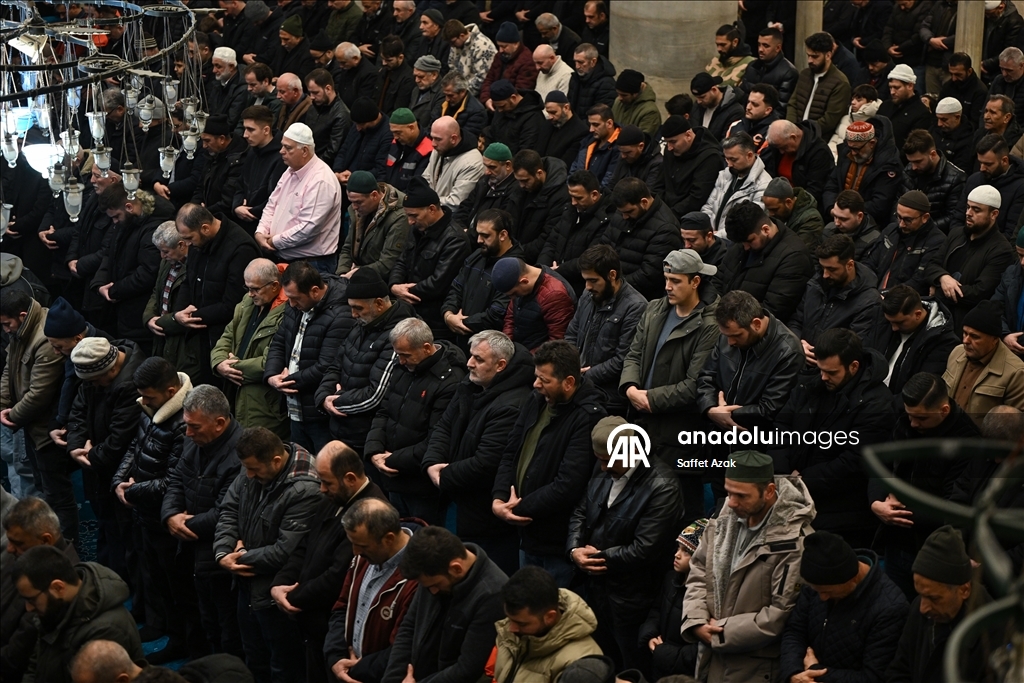 مساجد إسطنبول تحيي ليلة الإسراء والمعراج