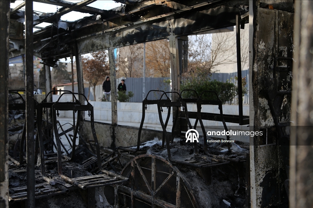 İran'da protestolar devam ediyor