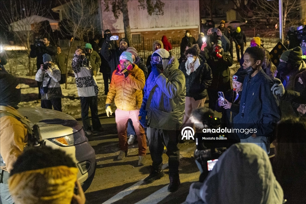 Minneapolis’te göçmenlik politikalarına karşı protestolarda gerginlik yaşandı