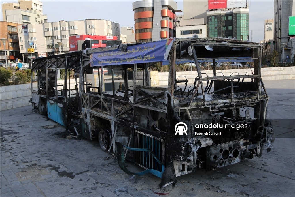 İran'da protestolar devam ediyor