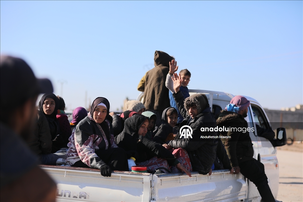 Около 1000 семей смогли покинуть район Дейр - Хафир, оккупированный YPG/SDG в Сирии