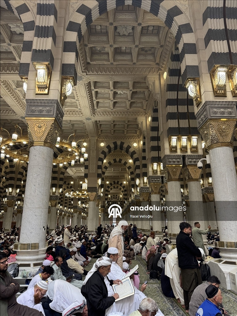 Friday Prayer at Masjid al Nabawi in Madinah