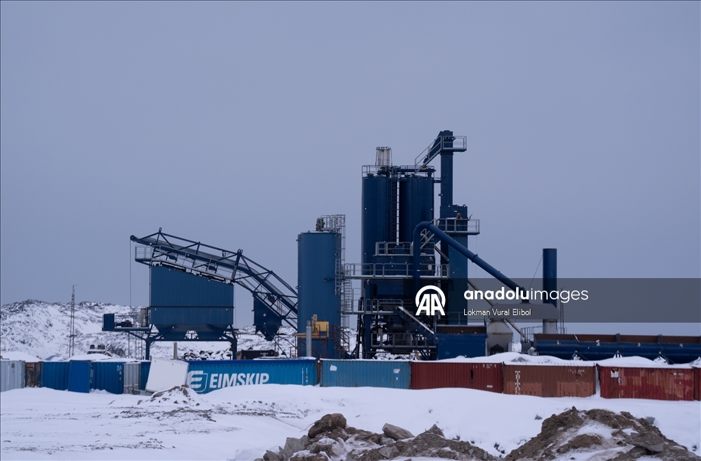 Grönland'ın geniş doğal kaynakları ve balıkçılığı stratejik önemini artırıyor