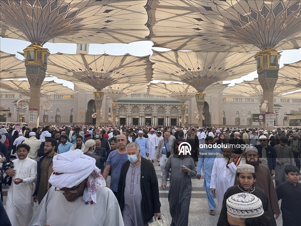 Friday Prayer at Masjid al Nabawi in Madinah