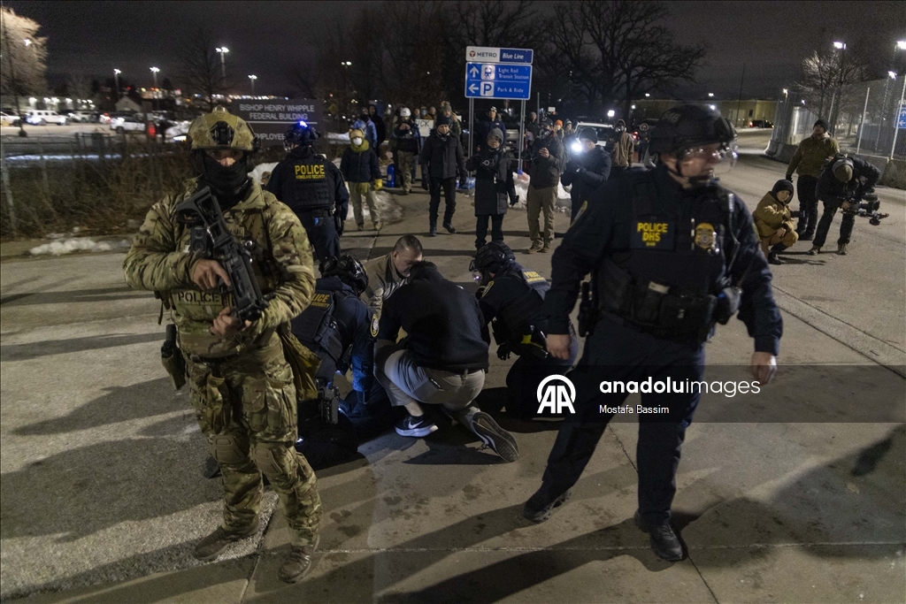 В США продолжаются протесты против Иммиграционной и таможенной службы