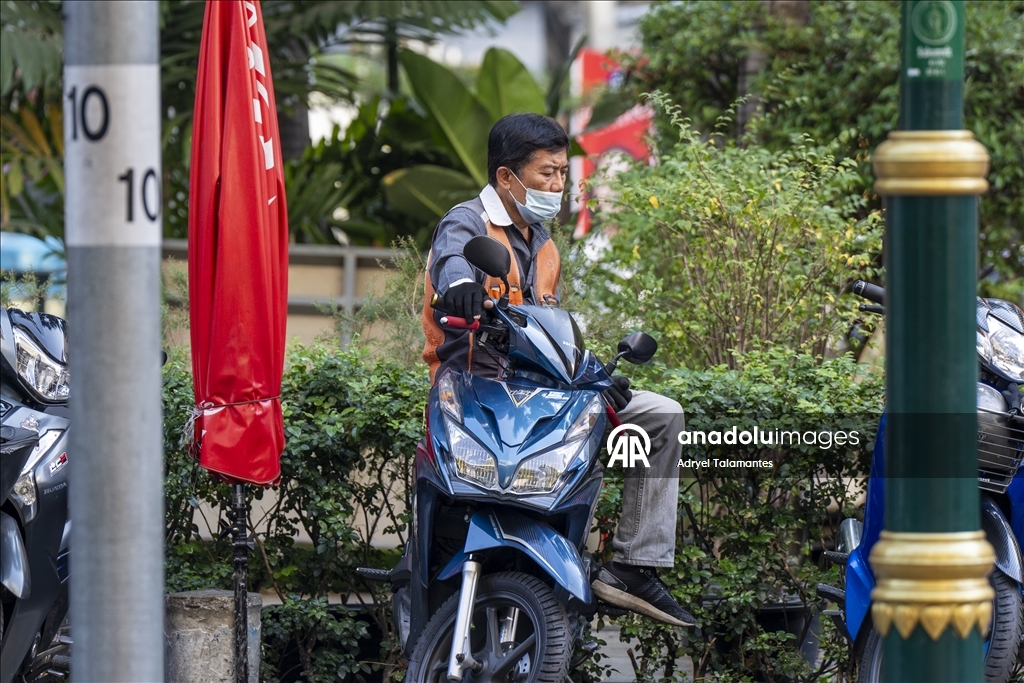 Severe air pollution in Bangkok with red-level PM 2.5 