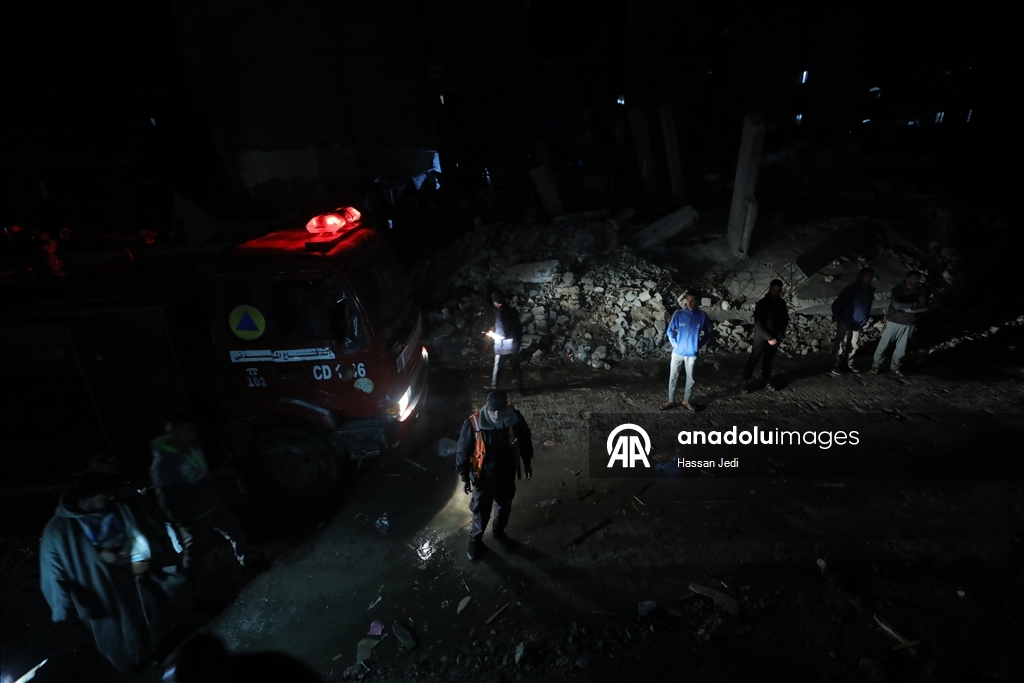 إسرائيل تواصل خرق النار وتقتل 11 فلسطينيا بينهم طفلة بغزة