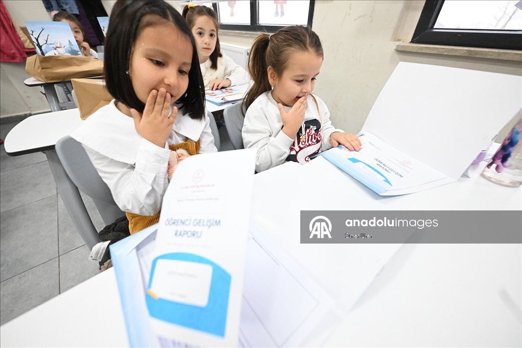 Okullarda karne heyecanı