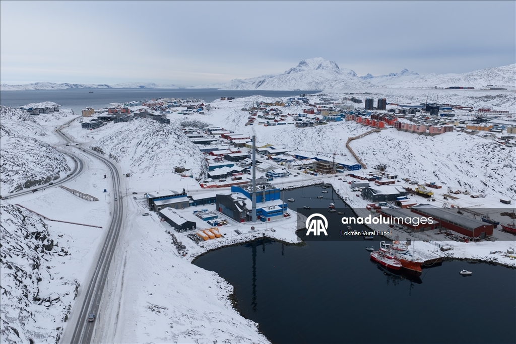Grönland'ın geniş doğal kaynakları ve balıkçılığı stratejik önemini artırıyor