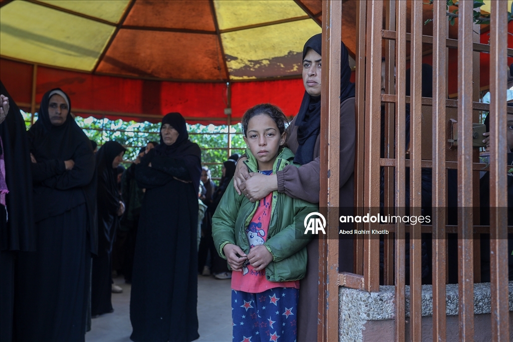 Gazze'de ateşkese rağmen İsrail saldırıları sürüyor