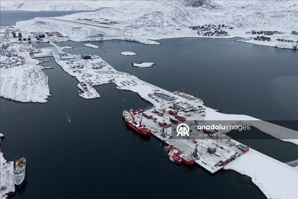 Grönland'ın geniş doğal kaynakları ve balıkçılığı stratejik önemini artırıyor