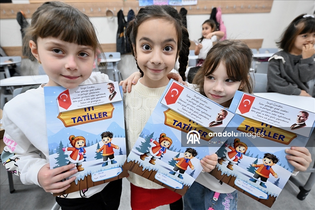 Okullarda karne heyecanı