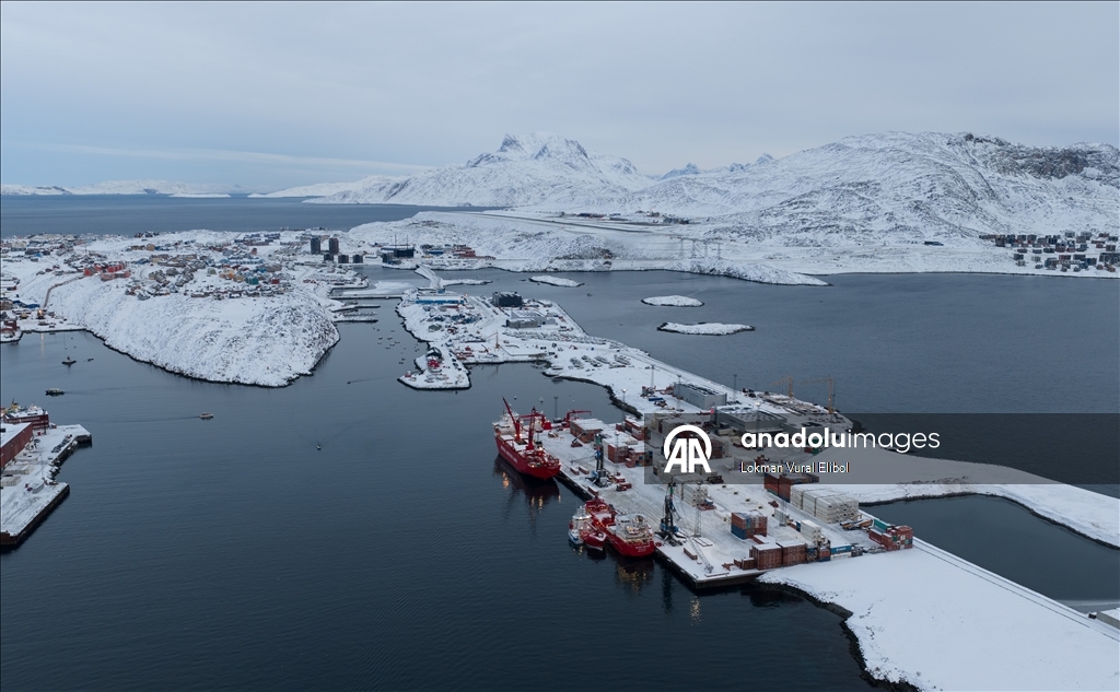 Grönland'ın geniş doğal kaynakları ve balıkçılığı stratejik önemini artırıyor