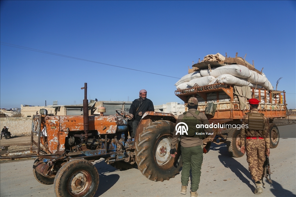 YPG/СДС блокирует эвакуацию гражданских из района Дейр-Хафир на востоке Алеппо