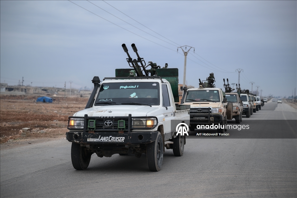 الجيش السوري يدخل منطقة غرب الفرات مع بدء انسحاب "قسد"