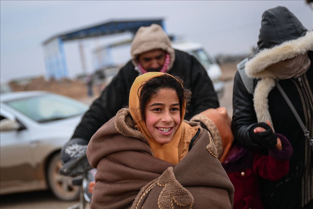 Suriyeliler, ordunun Deyr Hafir’de güvenliği sağlamasının ardından evlerine dönmeye başladı