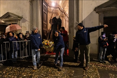 В Италии зажгли праздничный костер в честь Святого Антония