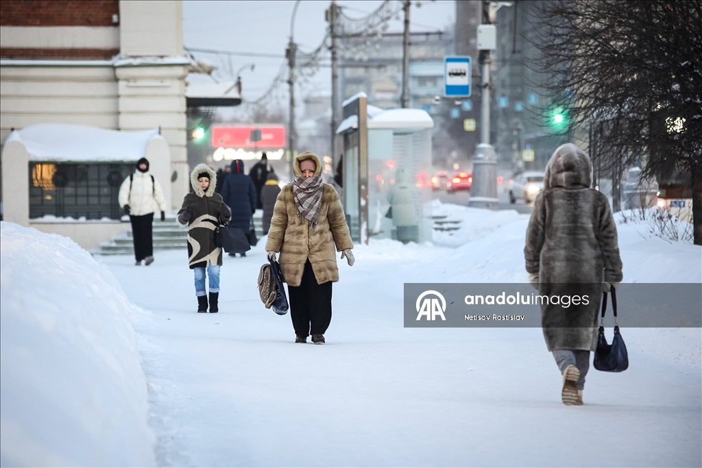 Novosibirsk'de termometreler eksi 30 gösteriyor 