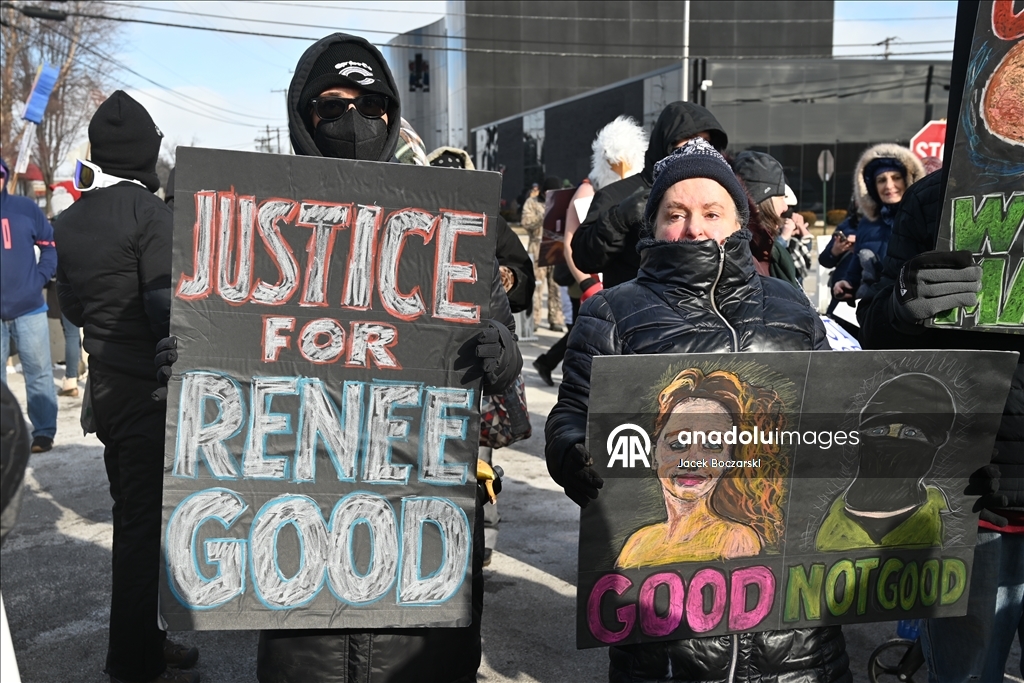 ABD'nin Illinois eyaletinde göçmenlik politikaları protesto edildi
