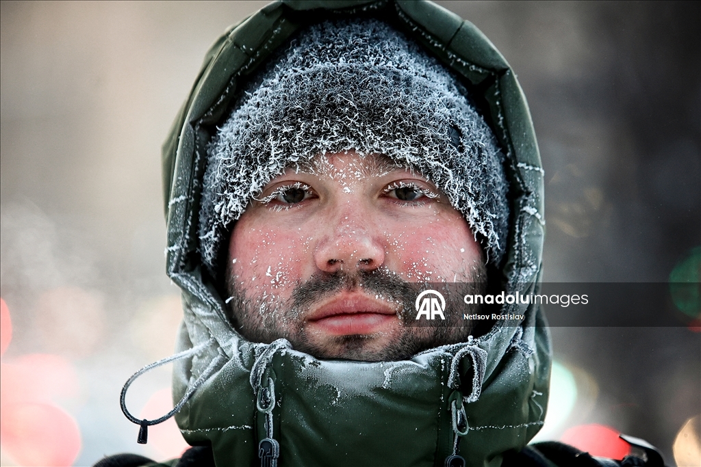 Novosibirsk'de termometreler eksi 30 gösteriyor 