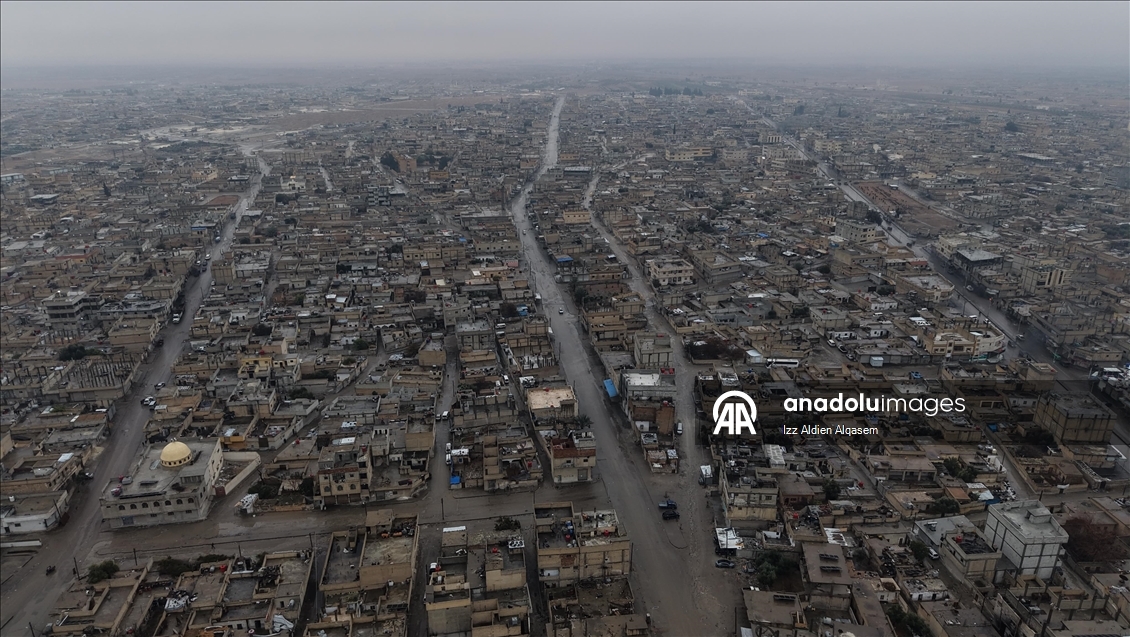AA, Rakka'nın Tabka ilçesini havadan görüntüledi