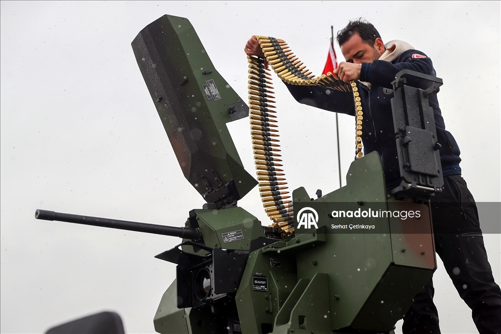 В Турции представили первый отечественный электрический БТР E-ZPT