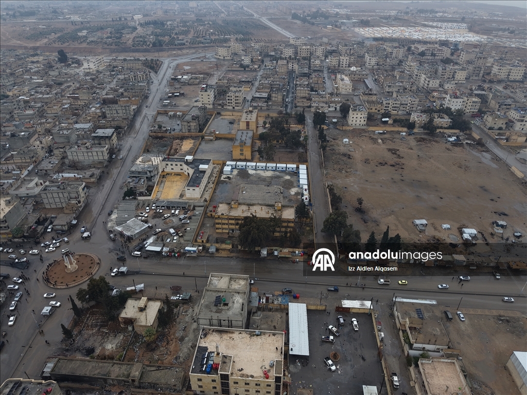 AA, Rakka'nın Tabka ilçesini havadan görüntüledi