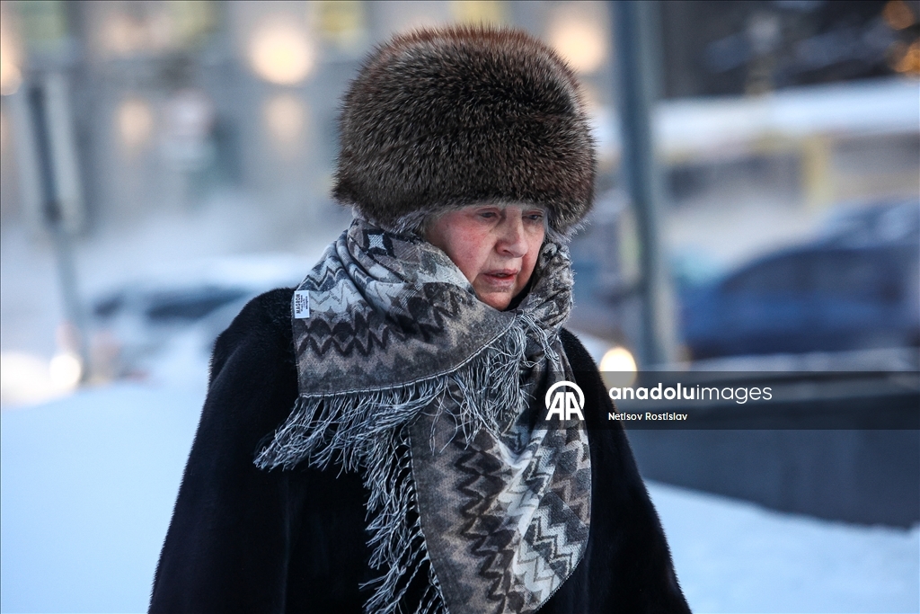 Novosibirsk'de termometreler eksi 30 gösteriyor 