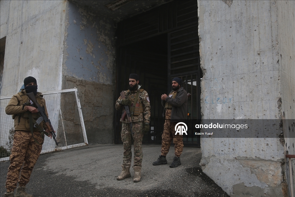 Suriye ordusu Fırat barajında kontrolü ele geçirdi